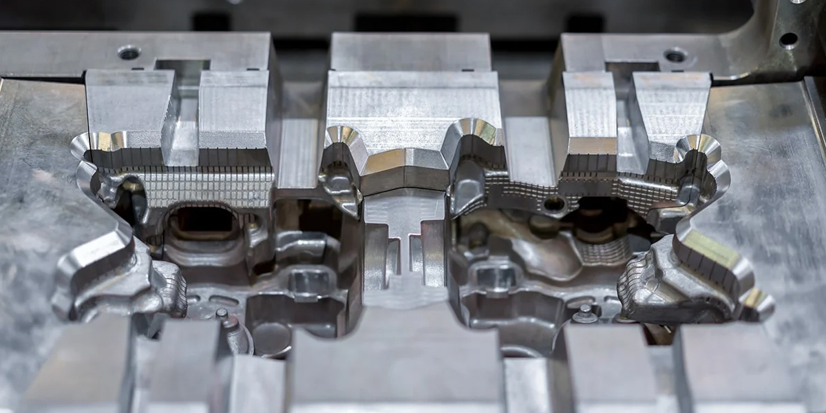 Extrusion VS Die Casting